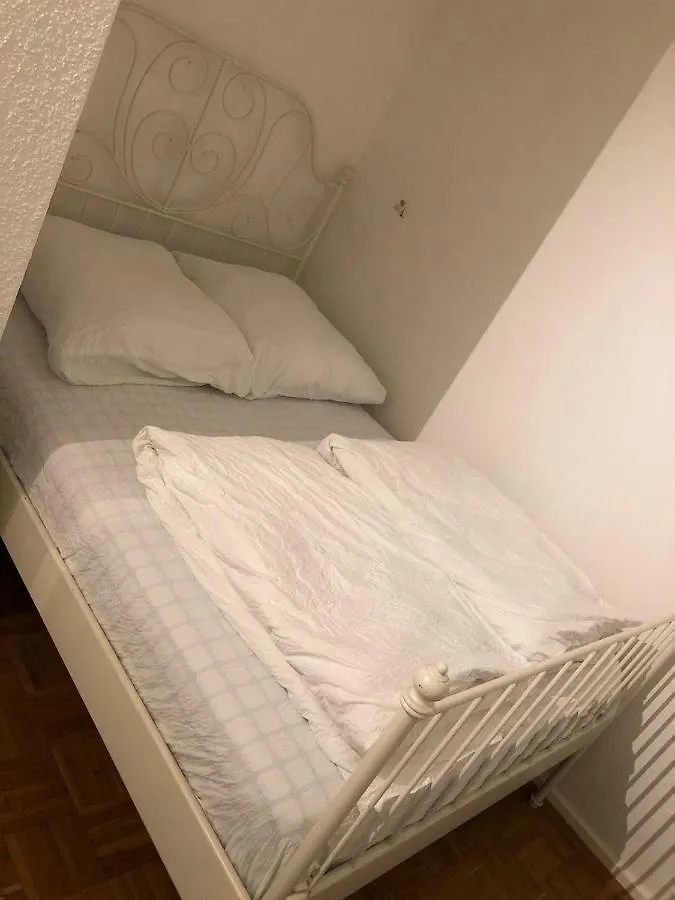 Apartment Altstadt Kurzestr Dusseldorf Germany
